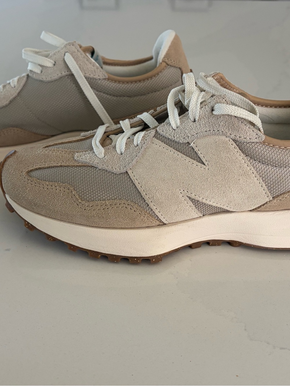 New Balance Women's 327 in moonbeam